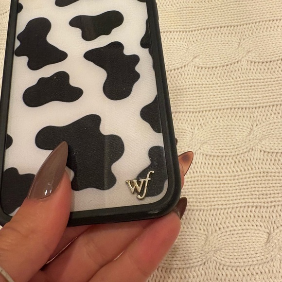 XS & X Moo Moo Case - Picture 4 of 8